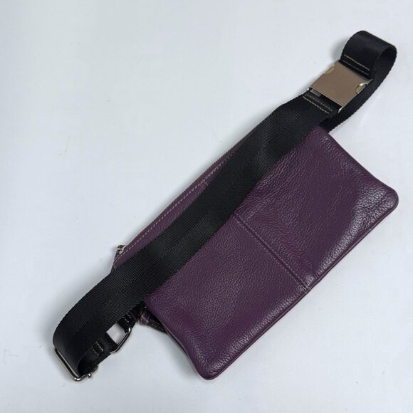 Danier Leather Adjustable Crossbody / Waistband Bag – Purple – New - Picture 6 of 12